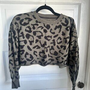 Green Leopard Print Cropped Sweatshirt
